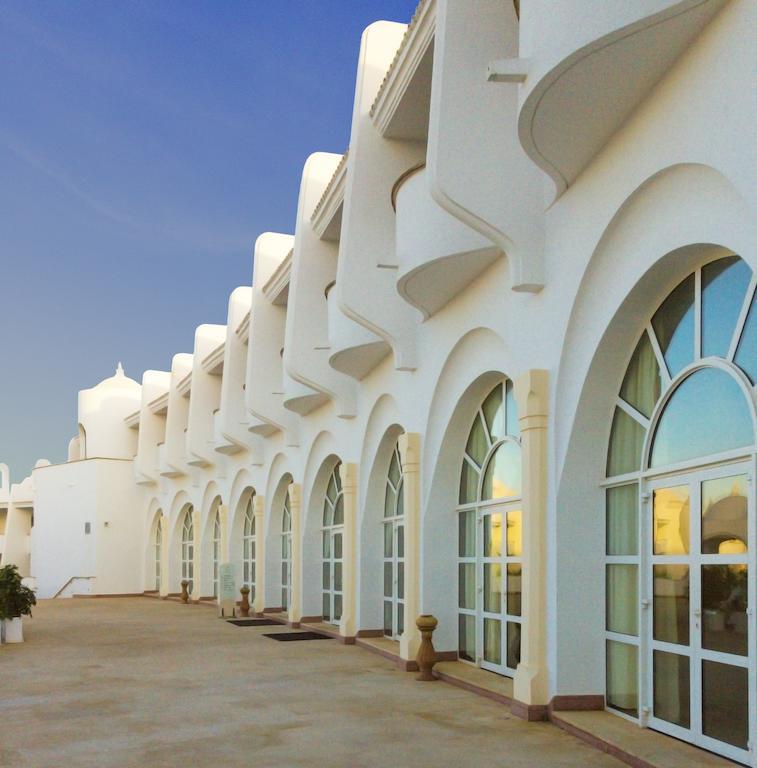 L' Amphitrite Palace Beach Resort & Spa Skhirat Esterno foto